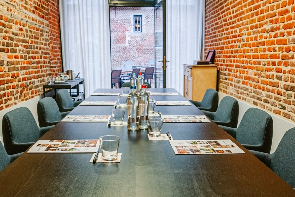 Afbeelding tafel Oude Kantien